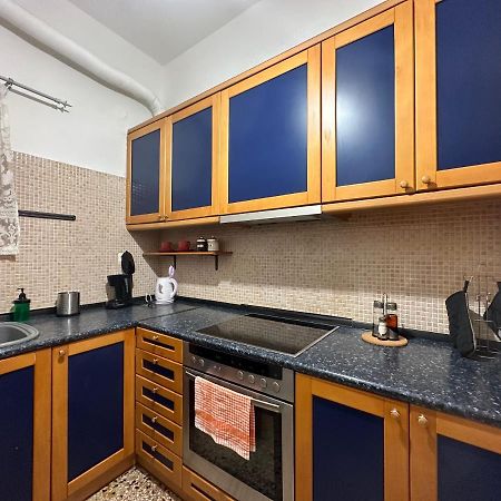 Modern & Minimal Athens Apartment المظهر الخارجي الصورة